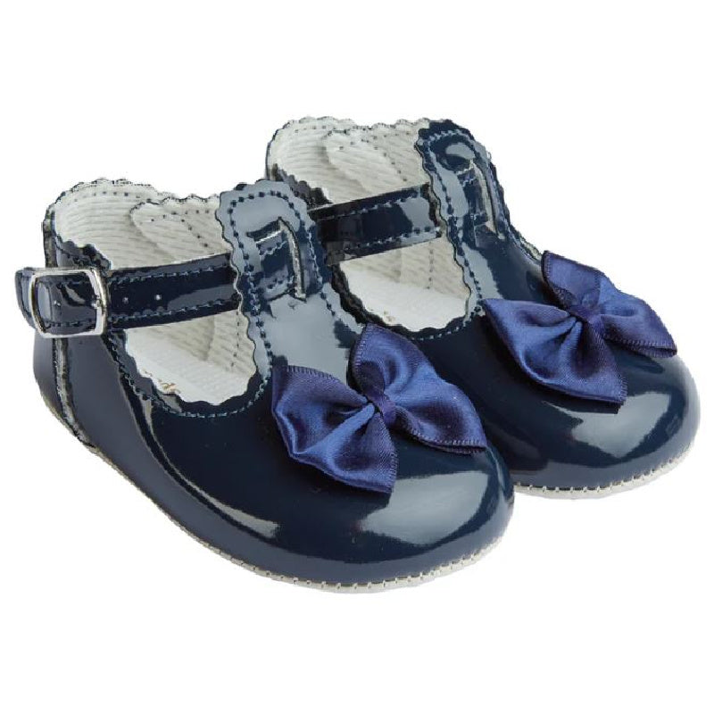 Baby Girl Navy Patent Shoe with Bow - B861